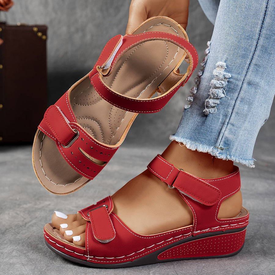 Célima Orthopedic Sandals