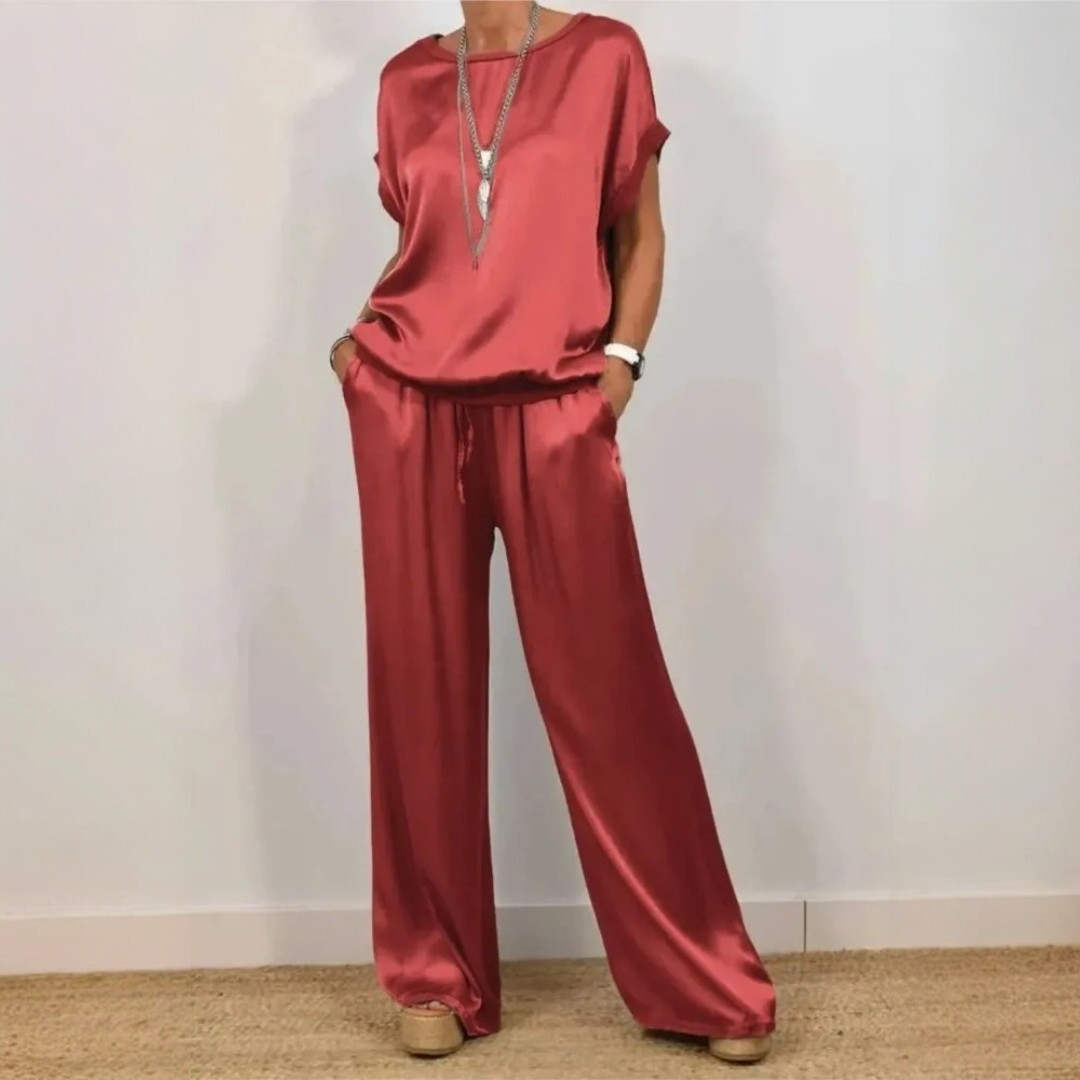 Loïs | Two-Piece Set