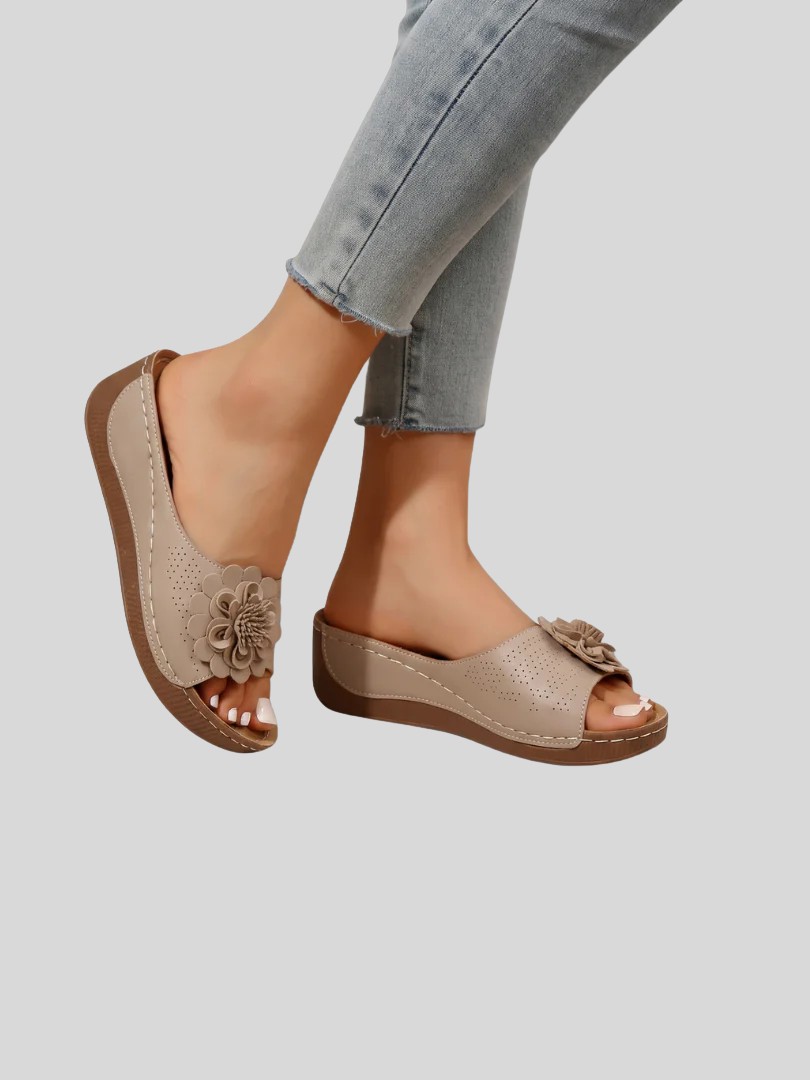 Medellin Ergonomic Sandals