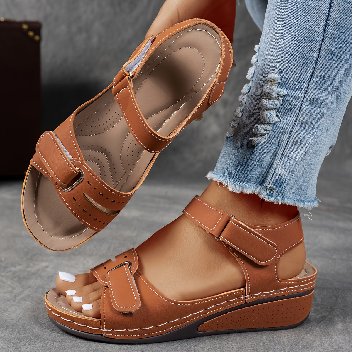 Célima Orthopedic Sandals