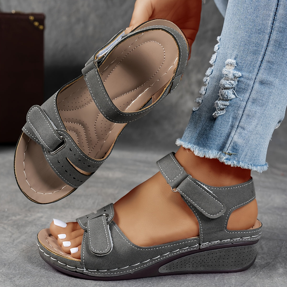 Célima Orthopedic Sandals