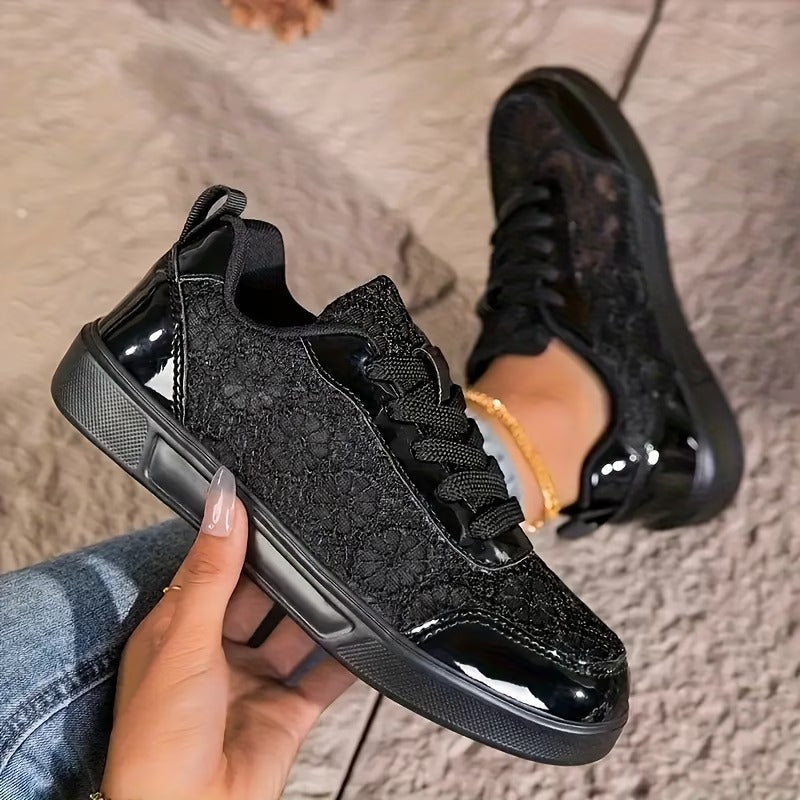 Dentelle Floral Lace Sneakers