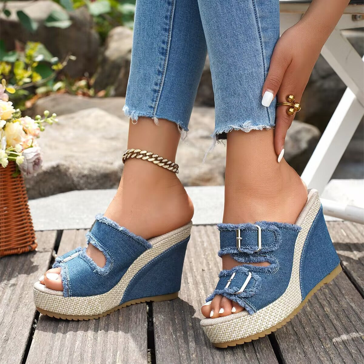 Atelier | Fray Edge Wedge Sandals