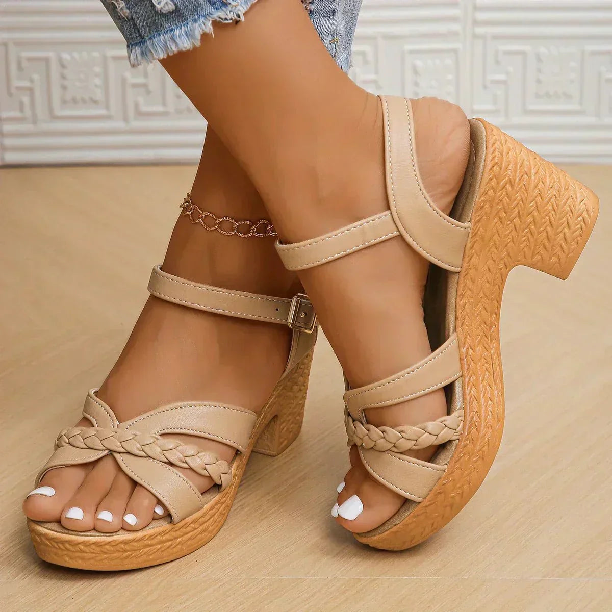 Nerina Orthopedic Fashion Sandals