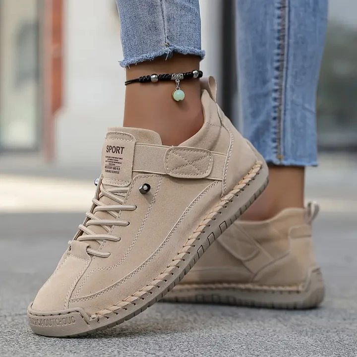 Saela Comfort Walking Shoes